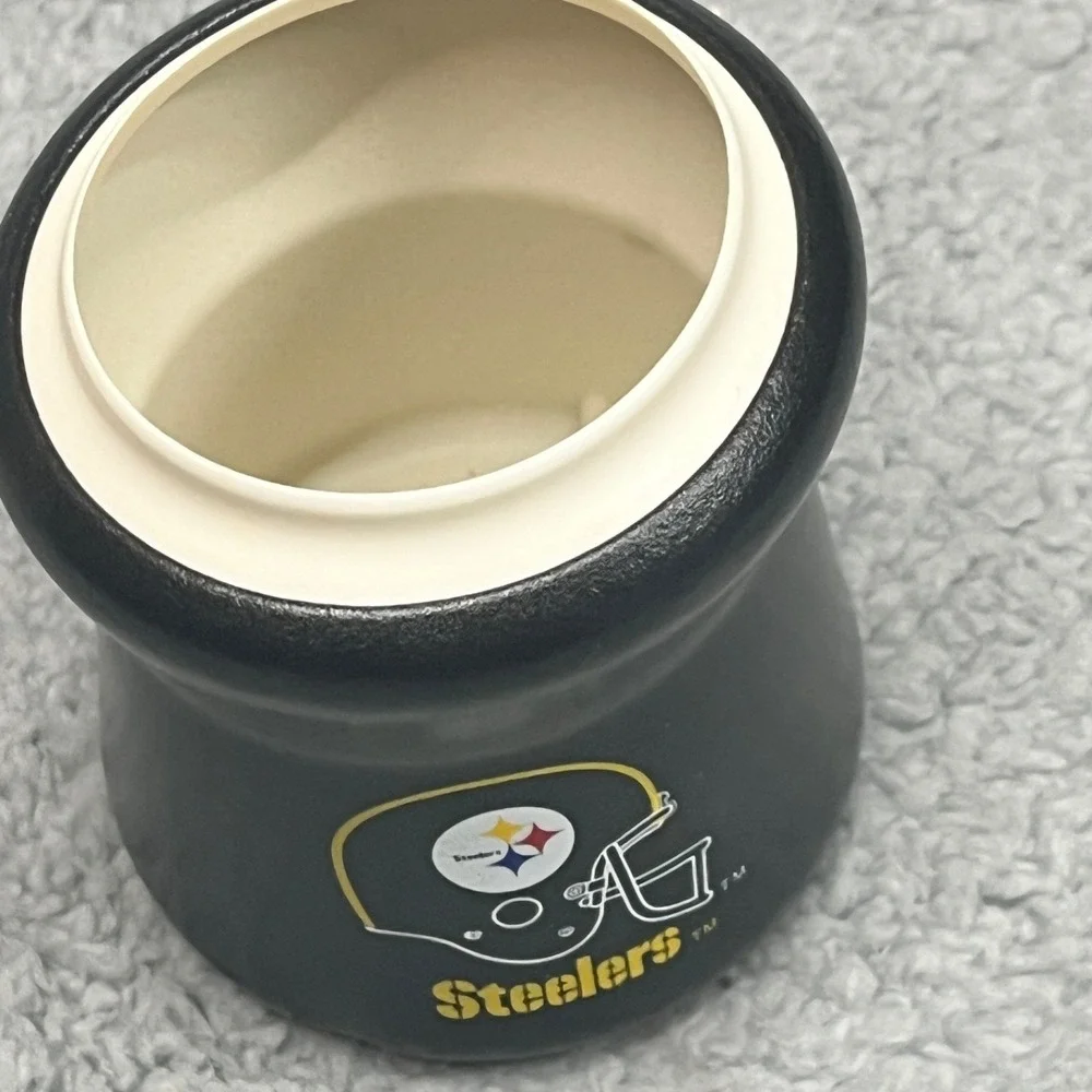 Pittsburgh Steelers‎ Beer Cooler Coozie Black Rubber Beverage Holder
